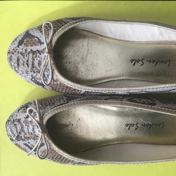 London Sole Snakeskin Ballet Flats - Picture 1 of 3
